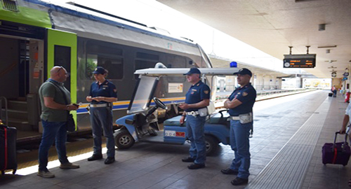 Rail Safe Day Operazione Della Polizia Contro I Comportamenti